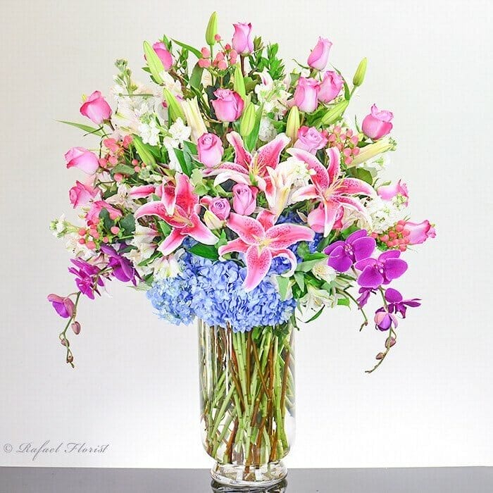 Lavender roses blue hydrangea large flower arrangement - Succulent delivery sf
