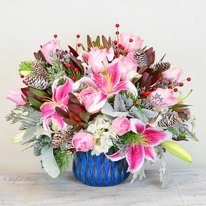 Winter floral arrangement lilies - Best Florist in Marin County